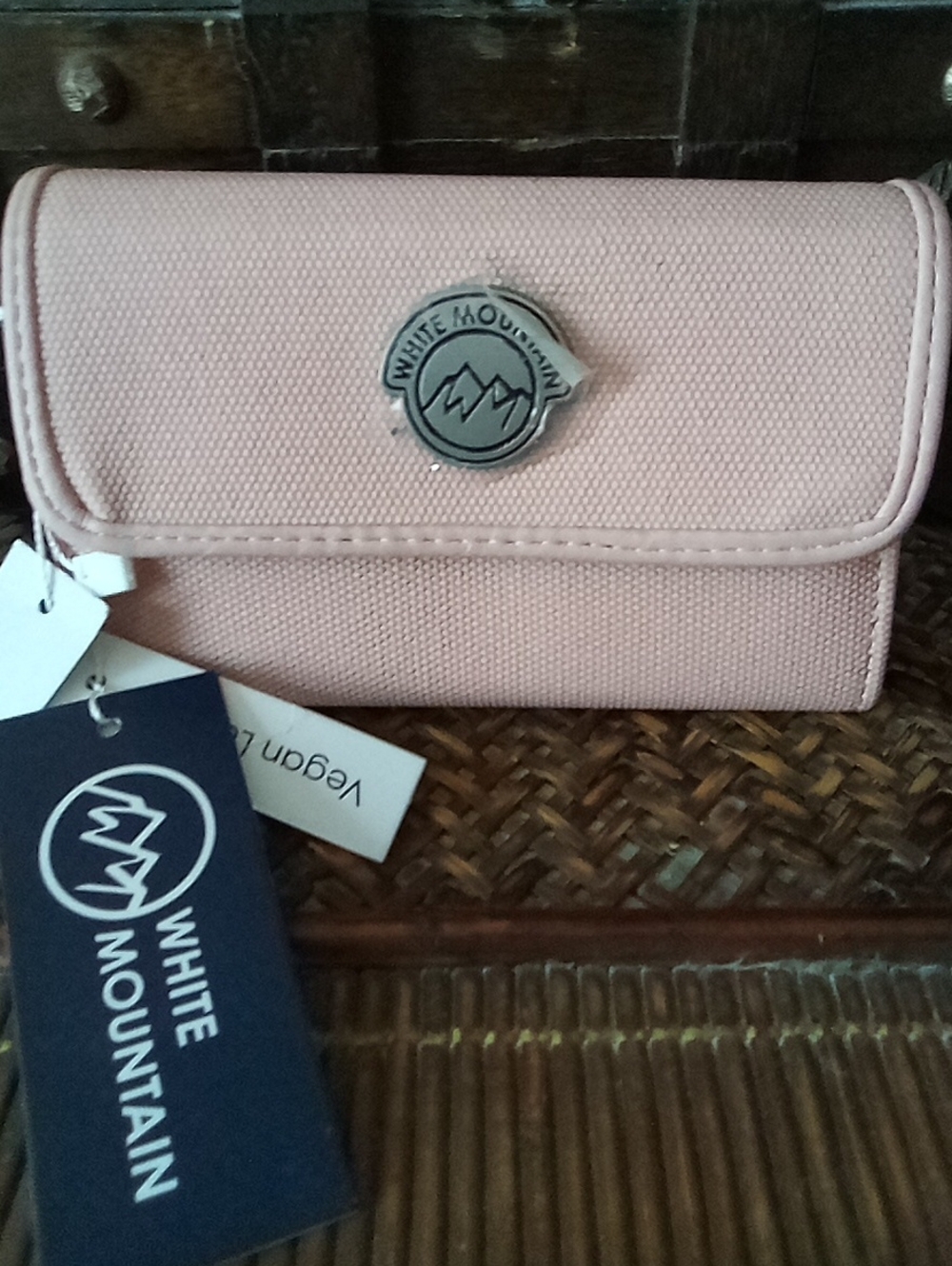 White Mountain Light Blush Canvas Trifold Wallet